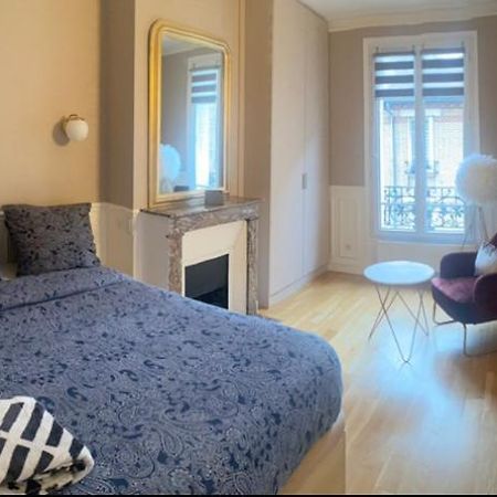 Appartement Entier Montrouge Luaran gambar